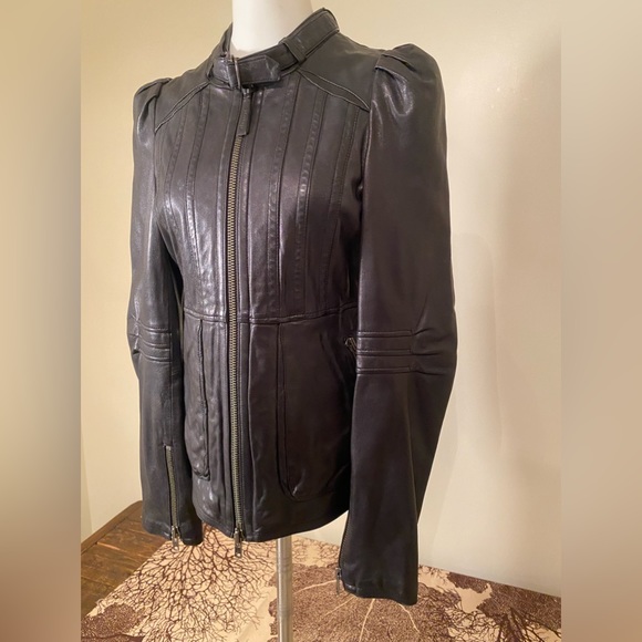 Mackage Becca Leather Jacket size M in EUC - Picture 3 of 16